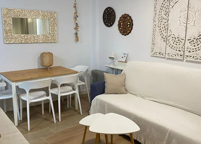 Junto A La Playa. Solo Familias Y Parejas * Conil De La Frontera