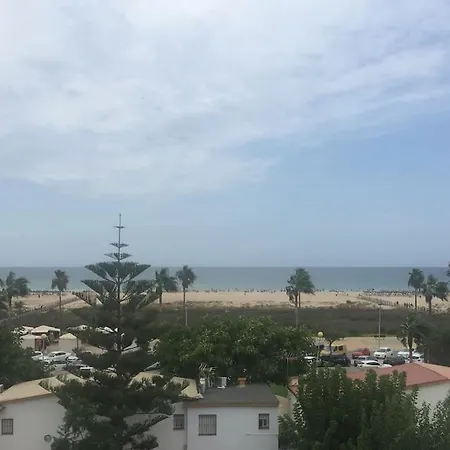 Junto A La Playa. Solo Familias Y Parejas *