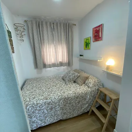 Apartamento Junto A La Playa. Solo Familias Y Parejas