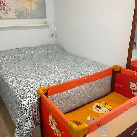 Apartamento Junto A La Playa. Solo Familias Y Parejas